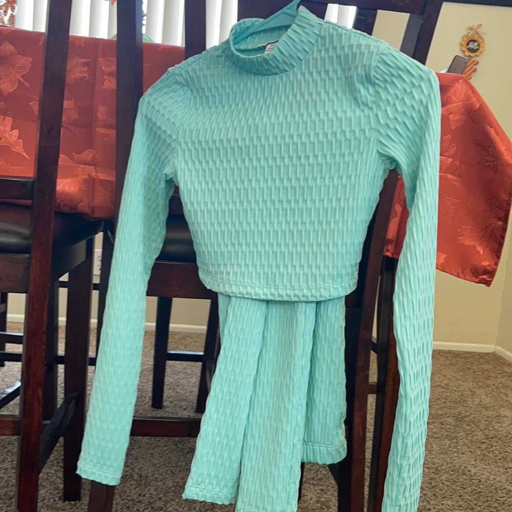 2 piece set